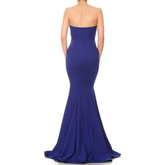 BLUSH MERMAID SLEEVELESS DRESS - Picture 2 of 4